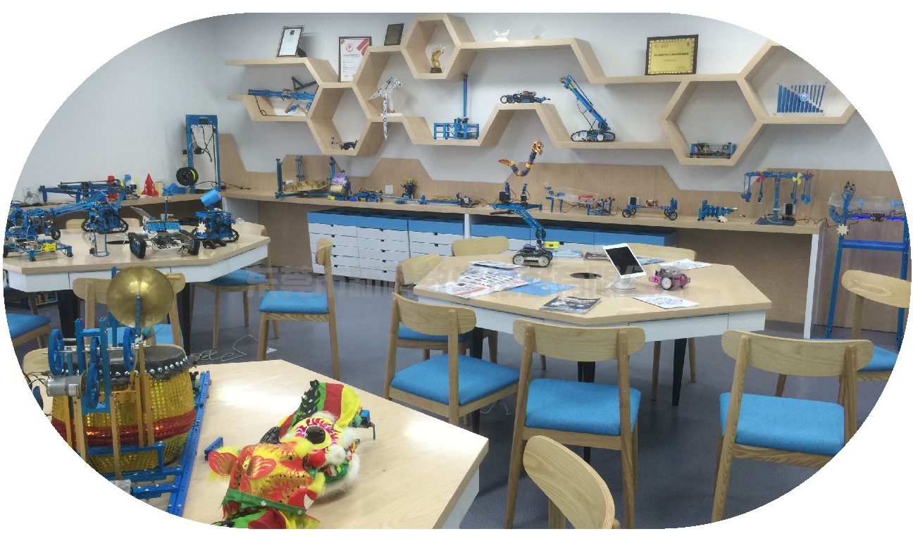 <a href='http://m.szmljz.com' target='1' style='font-size:14px; font-weight:bold; color:#0080ff;'>創客實驗室</a>展示區